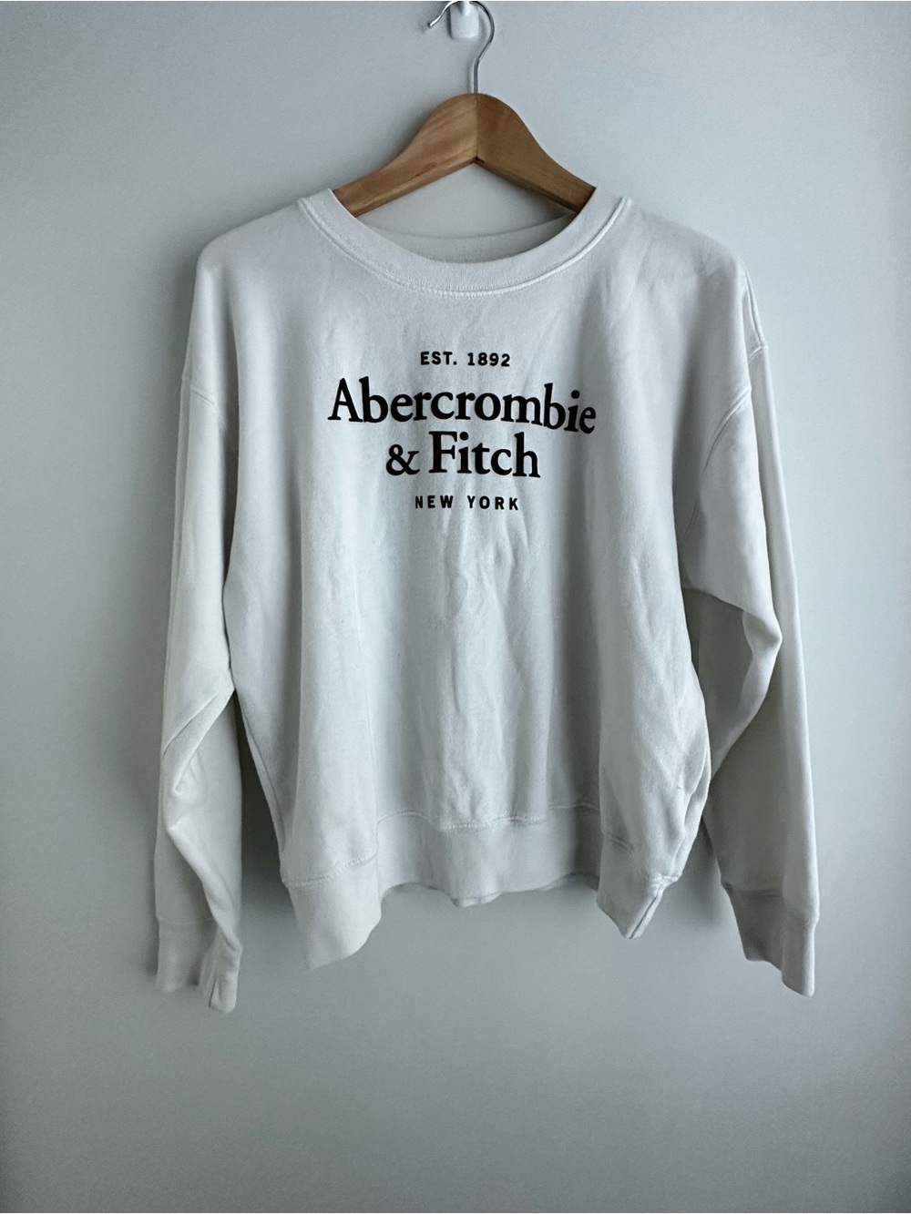 Abercrombie & Fitch Off-White Crewneck Sweatshirt with Black Logo